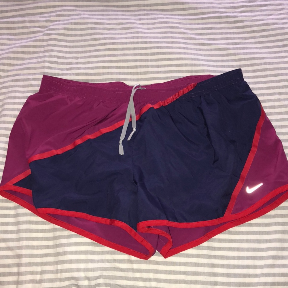 Nike - Running Shorts
